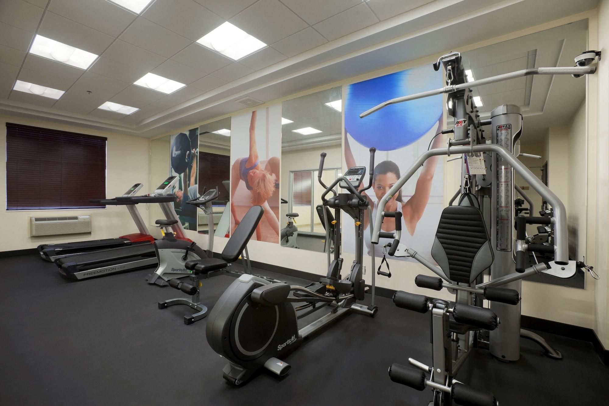 Gimnasio Travelodge by Wyndham Weyburn