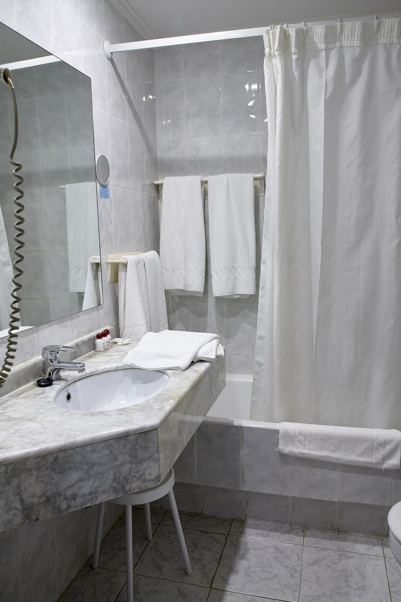Equipamiento de Habitación Hotel San Jorge