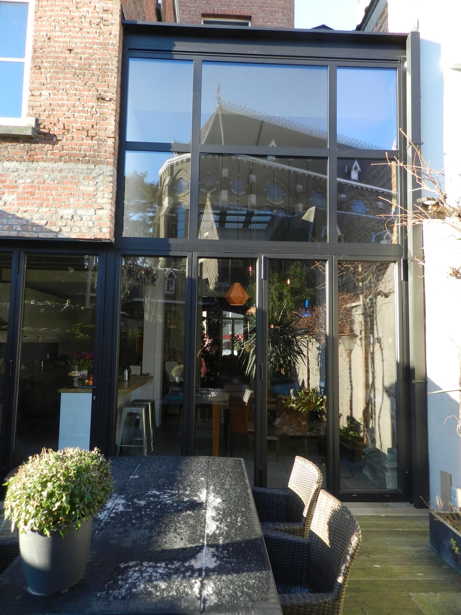 Vista Exterior Bed & Breakfast Guesthouse Leman