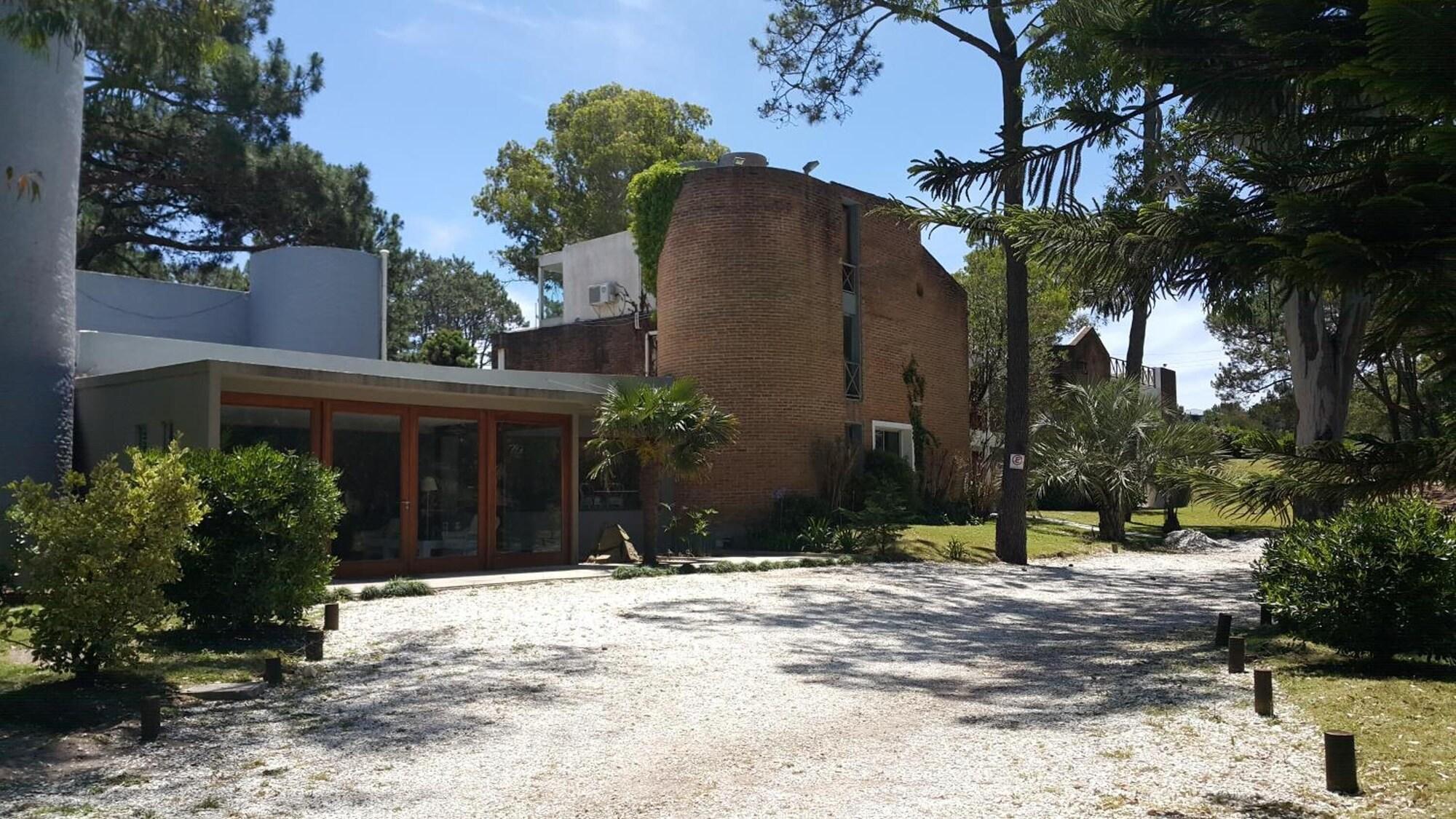 Vista Exterior Hotel Club De La Barra