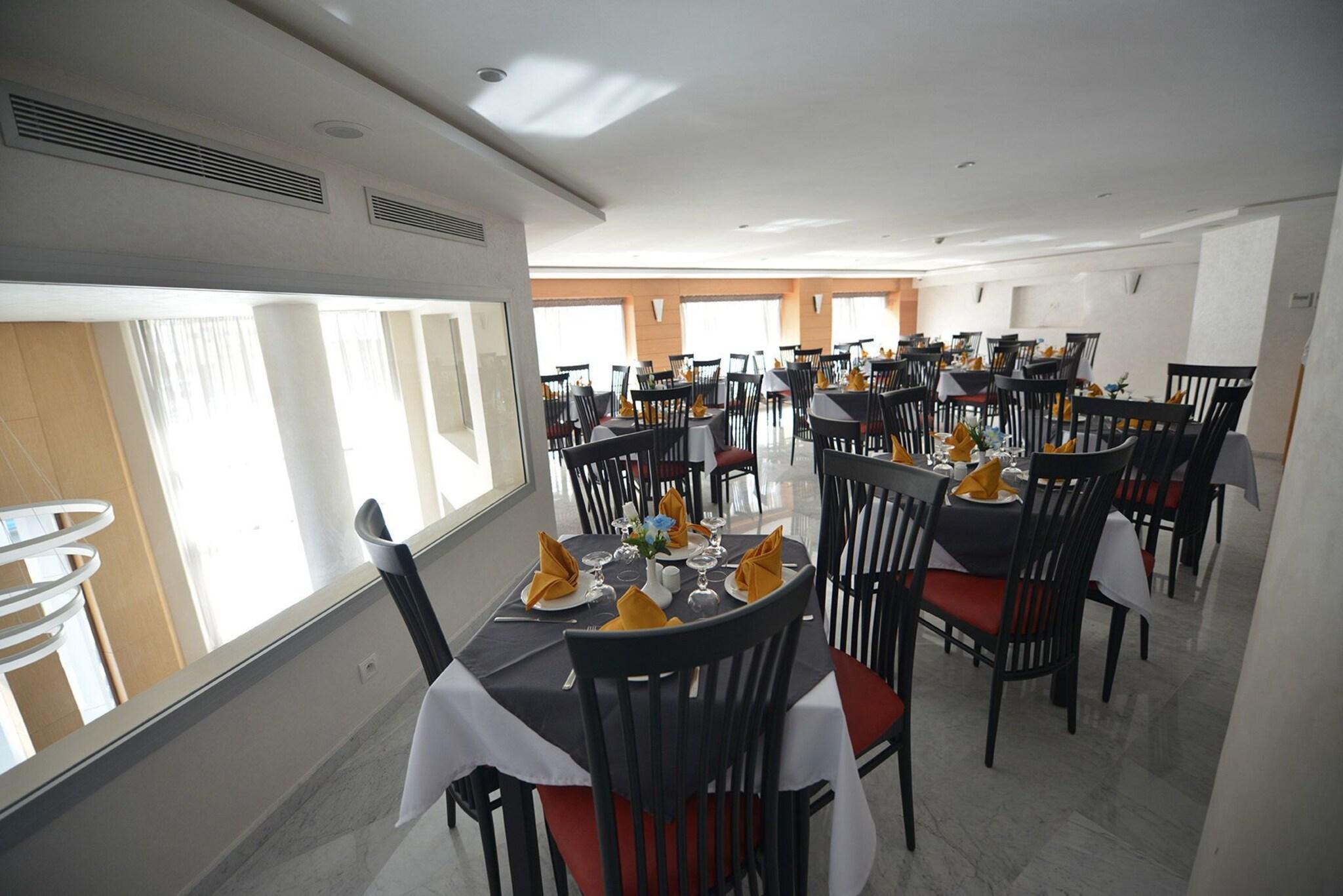 Restaurant Hotel Annakhil