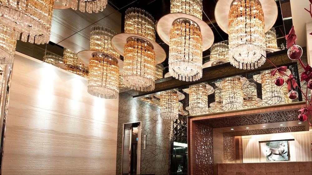 Varios Royal Group Hotel Chun Shan Branch