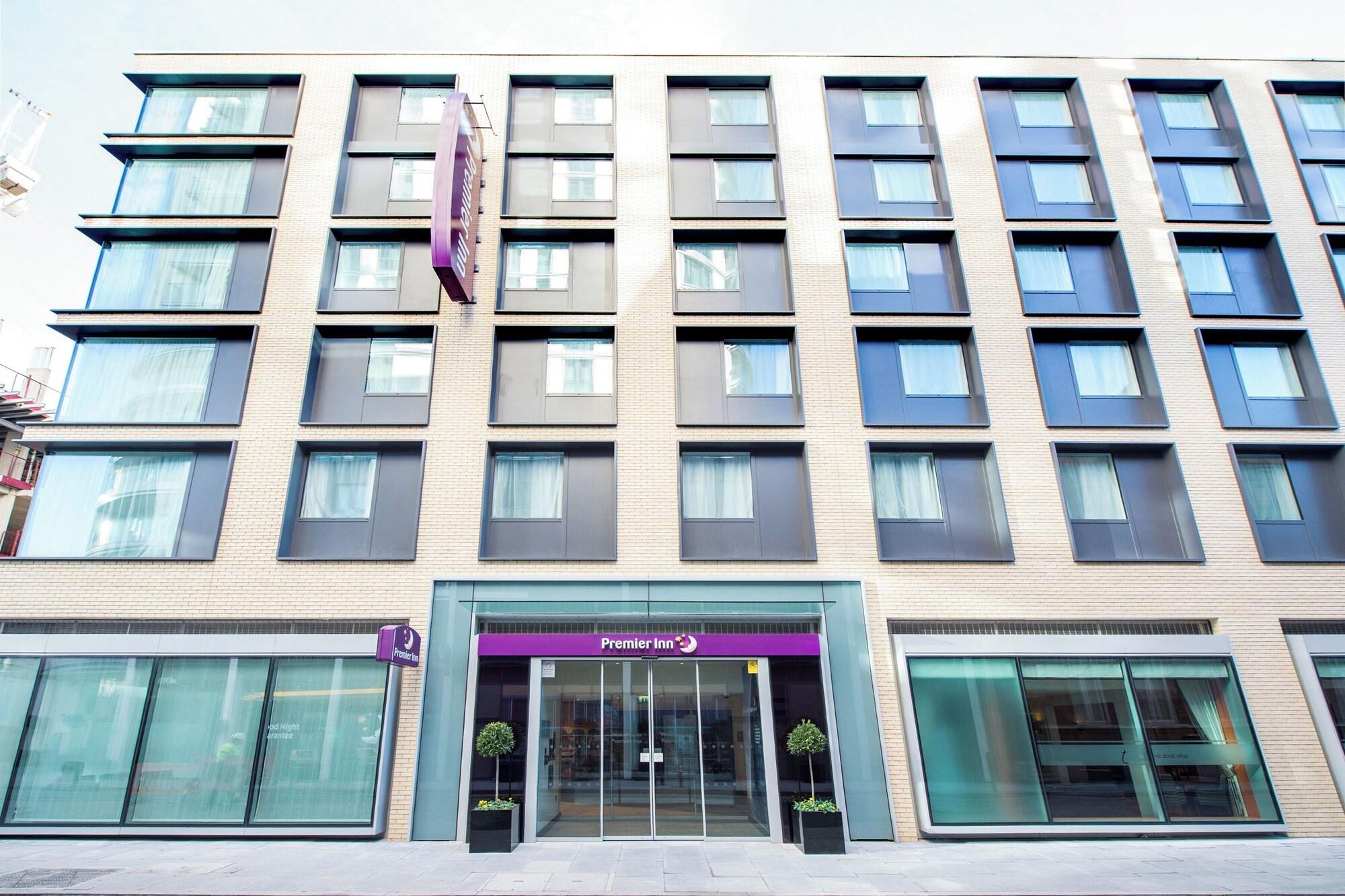 Varios Premier Inn London City - Aldgate