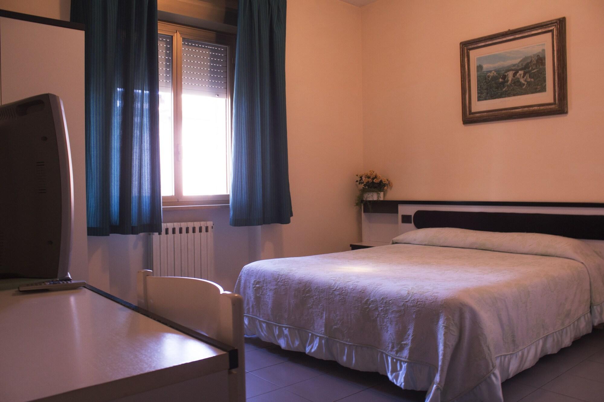 Varios Hotel Falisco