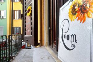 Alojamiento - Room Inn