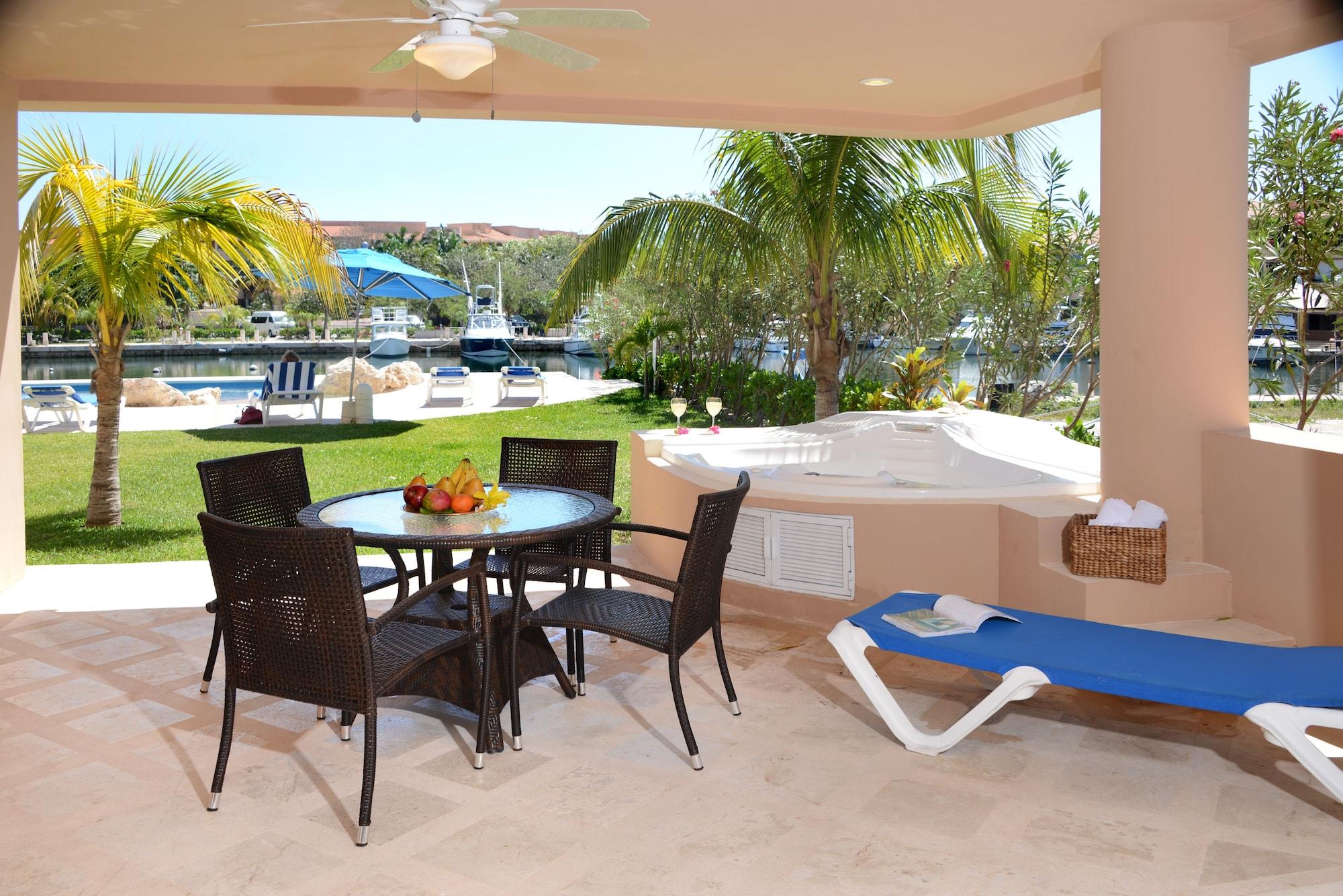 Habitación Porto Bello Gran Marina by GuruHotel