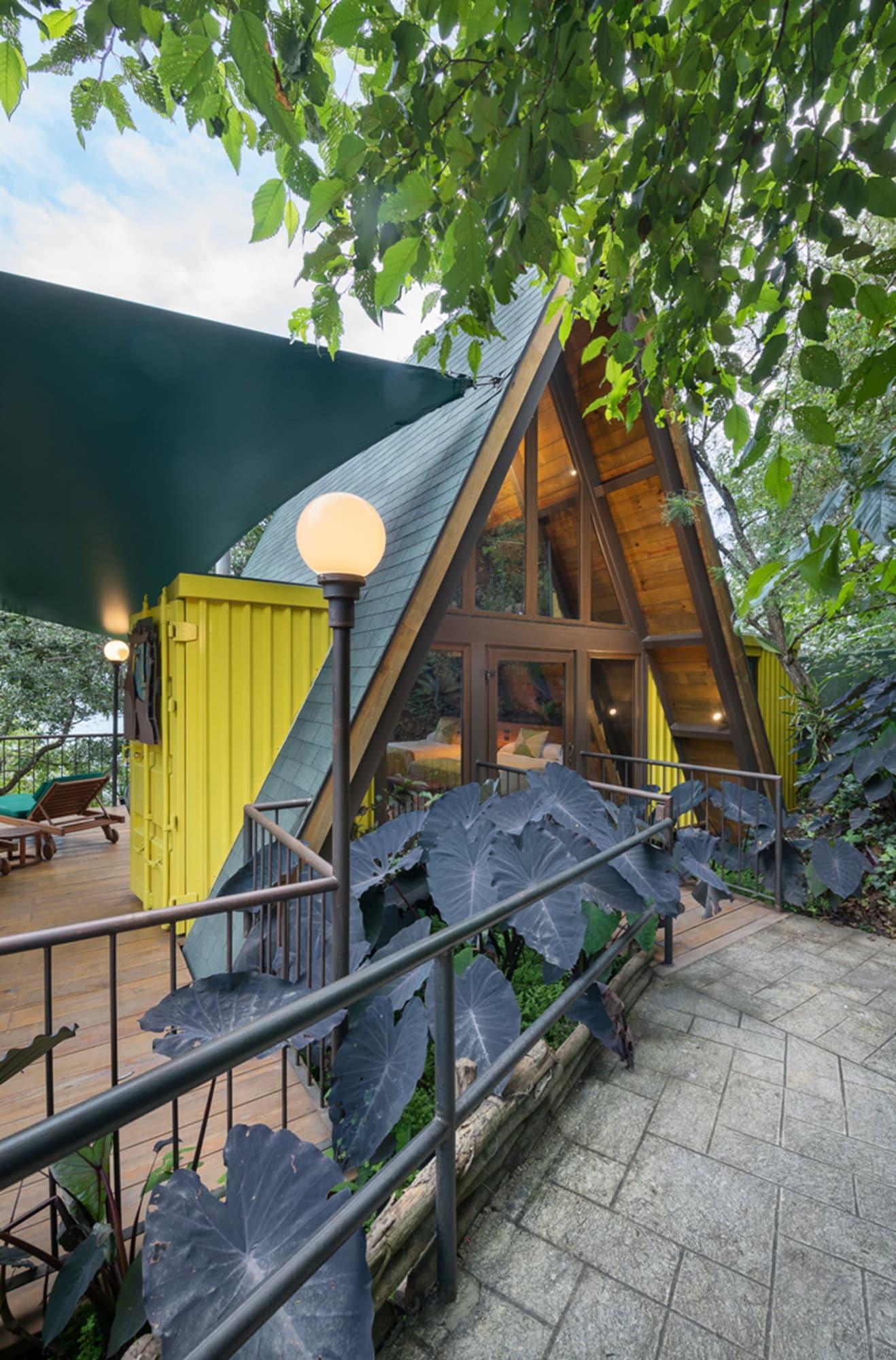 Vista Piscina Santo Cielo by Casa Santo Domingo