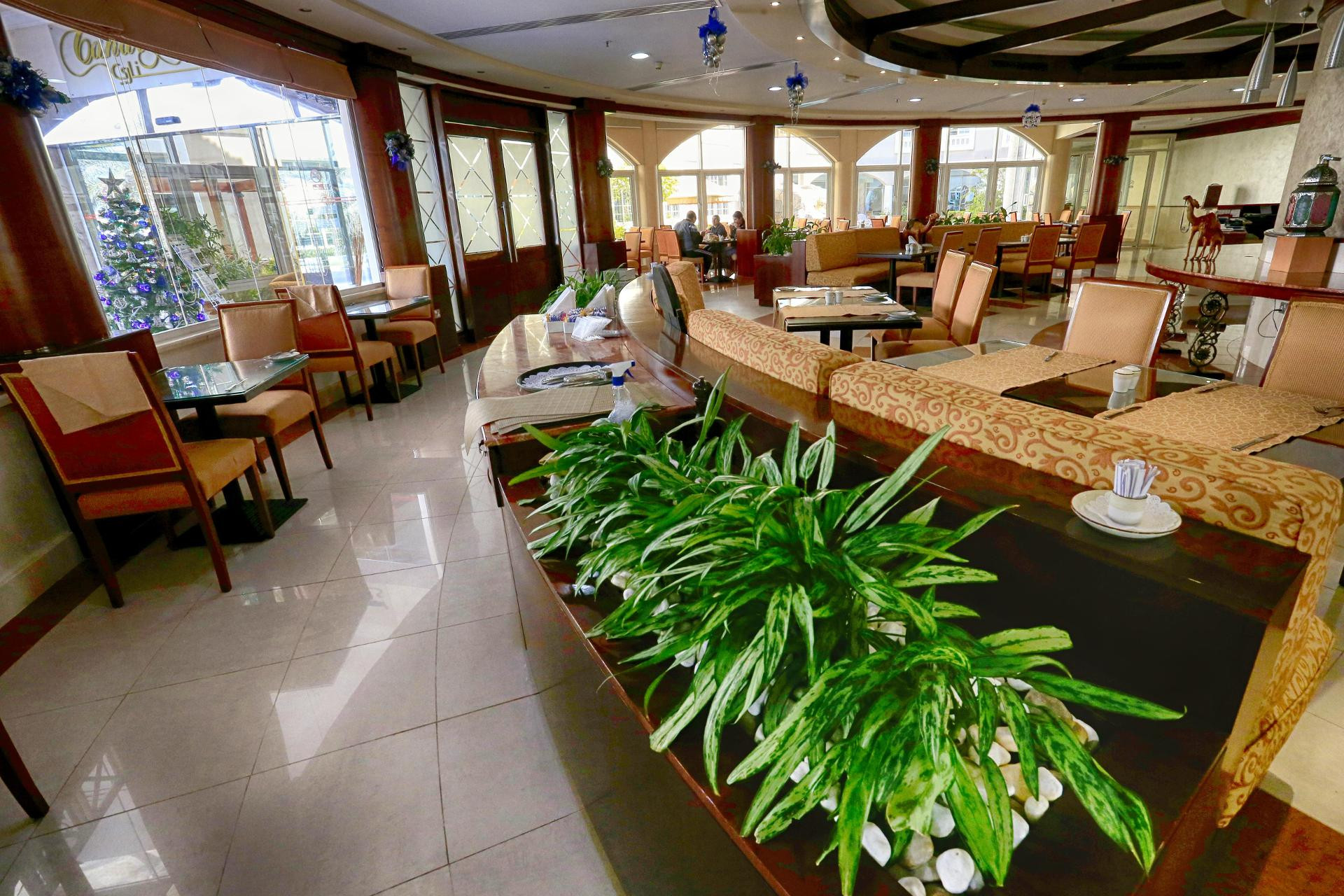 Vista Lobby Sharjah Premiere Hotel & Resort