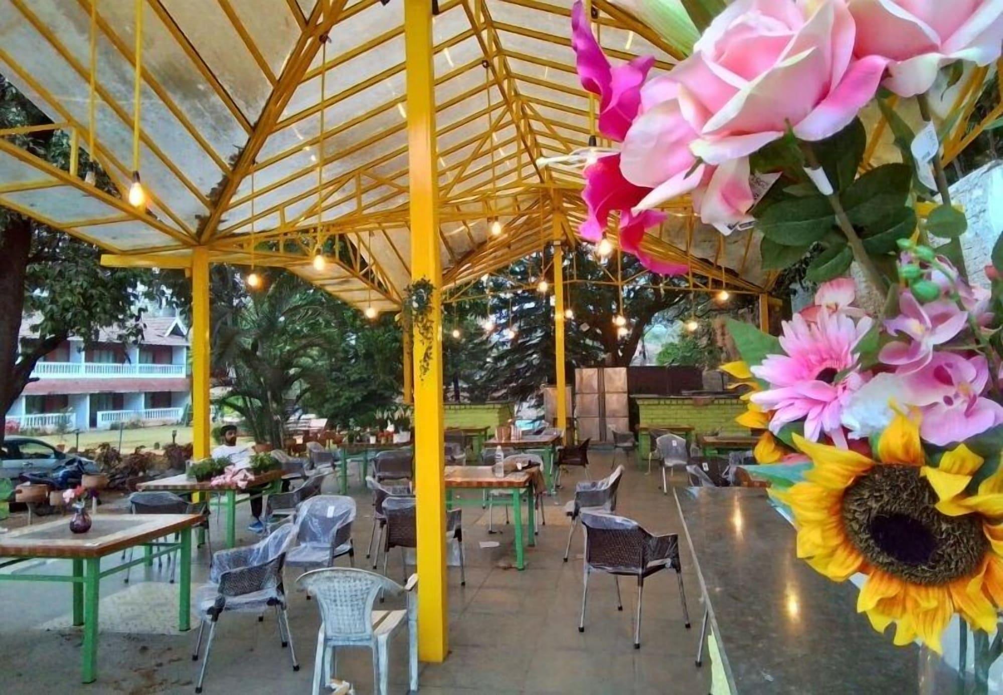Restaurant Rishikesh Resort Lonavala