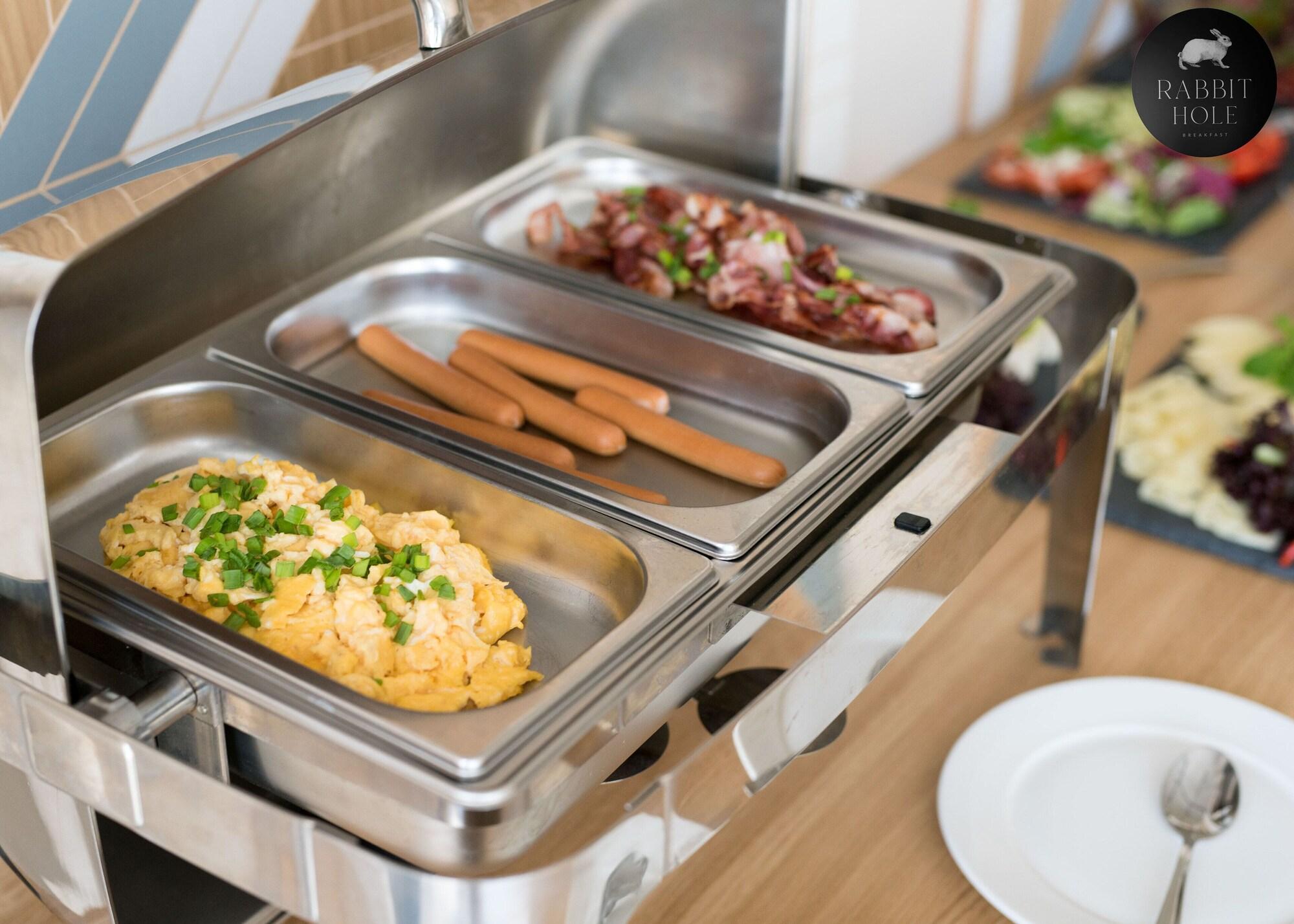 Restaurant Boutique Hotel RABBIT HOLE