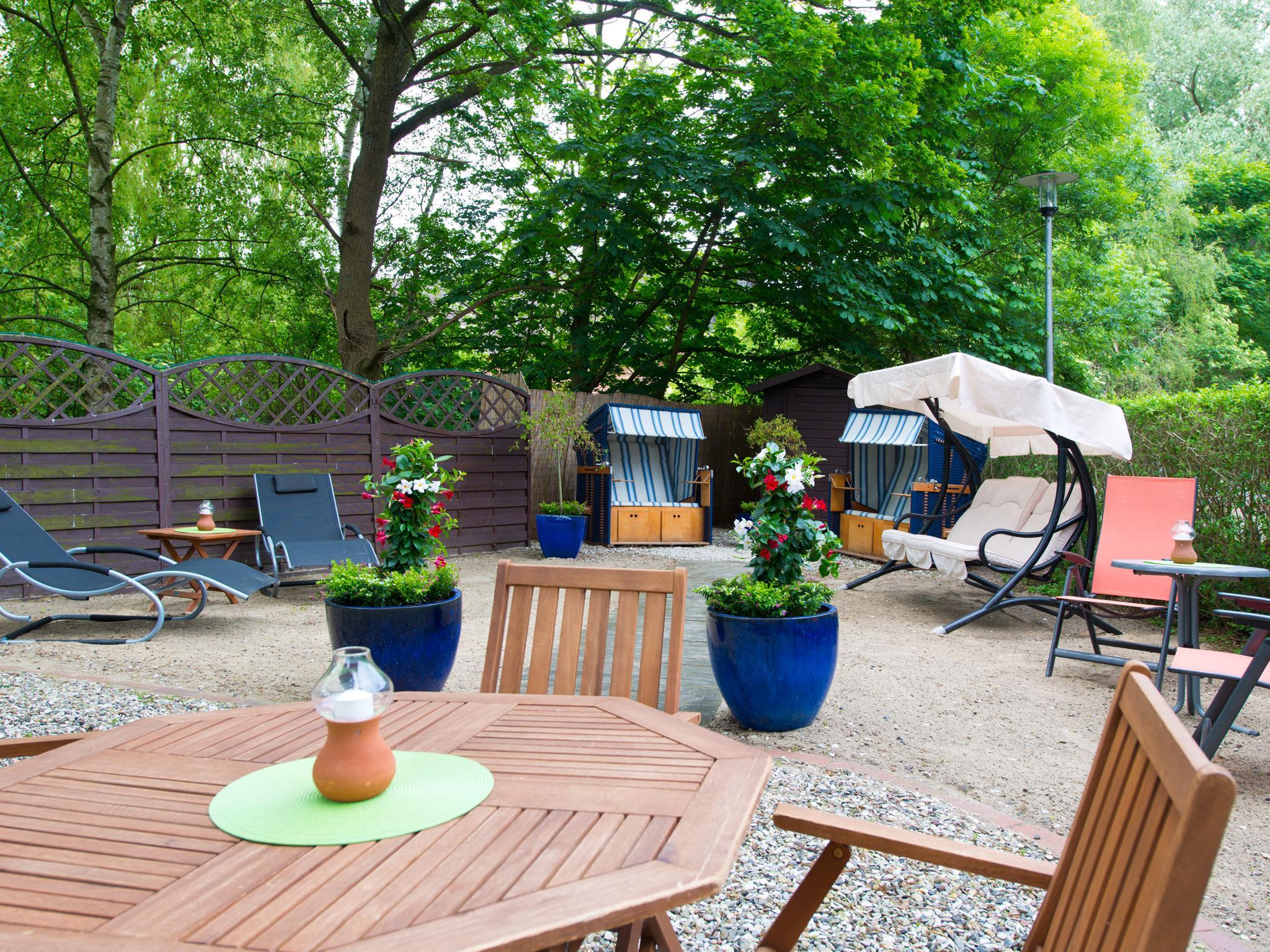 Varios Achat Premium Airport-Hannover