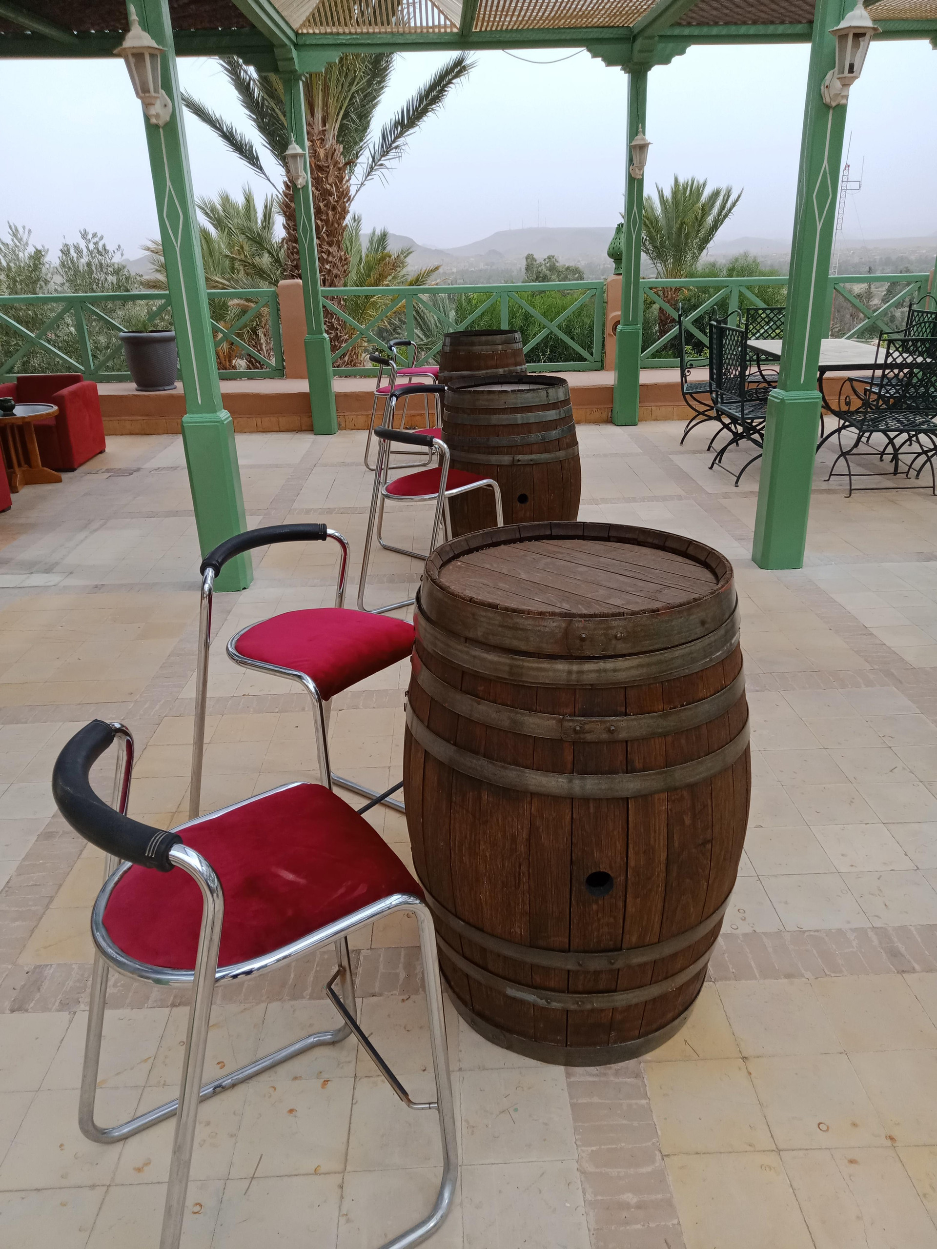 Bar/Salón Kenzi Azghor