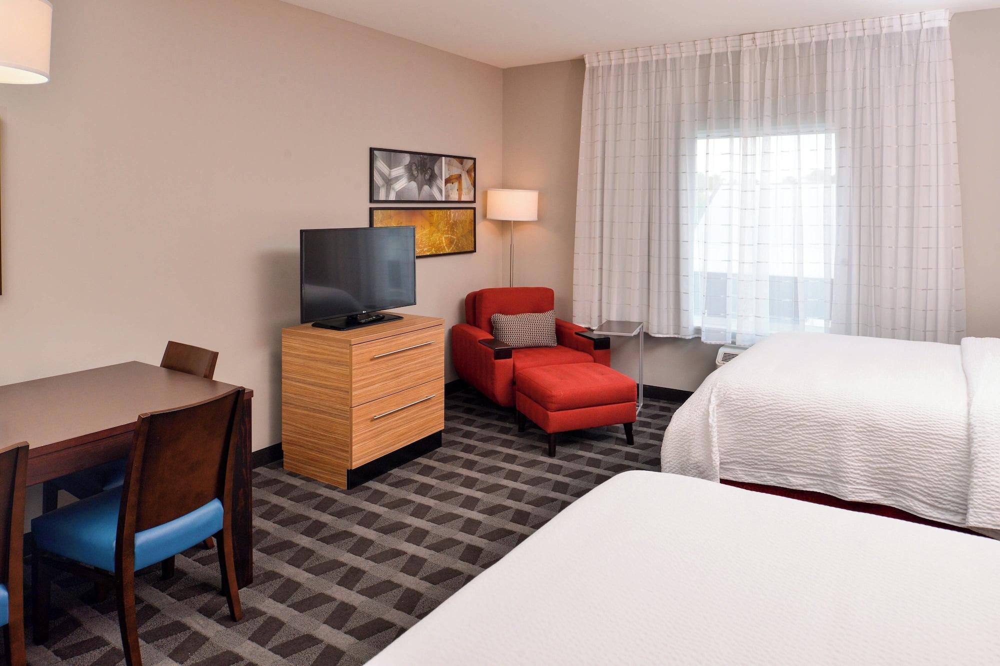 Habitación TownePlace Suites by Marriott Laplace