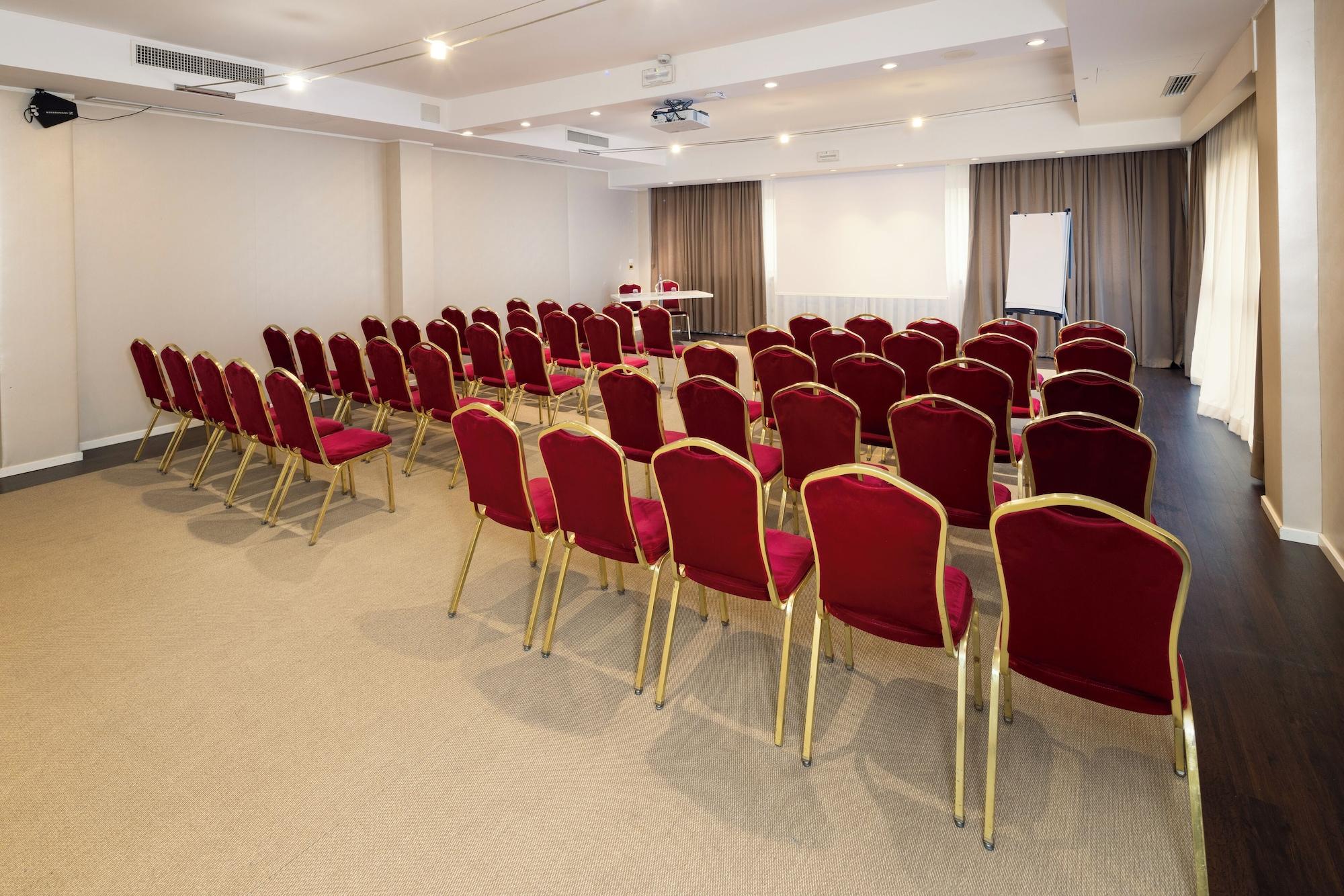 Sala de Reuniones Best Western Plus Tower Hotel Bologna