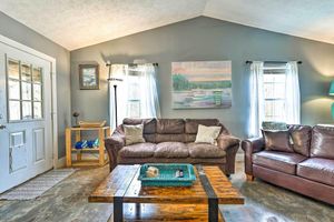 Renta Vacacional - PCB Duplex w/ Patio - Steps to Beach!