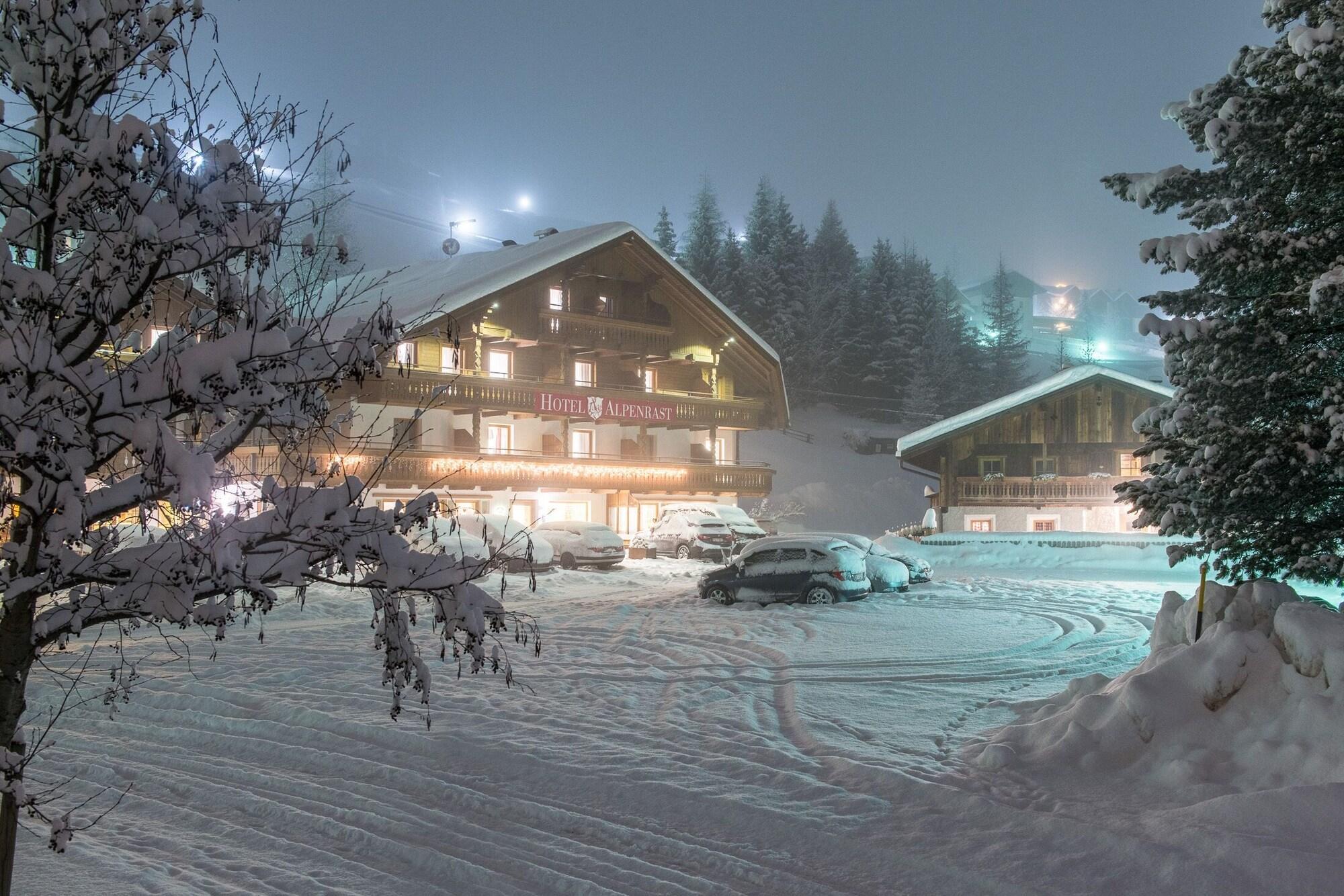 Vista Exterior Berghotel Alpenrast