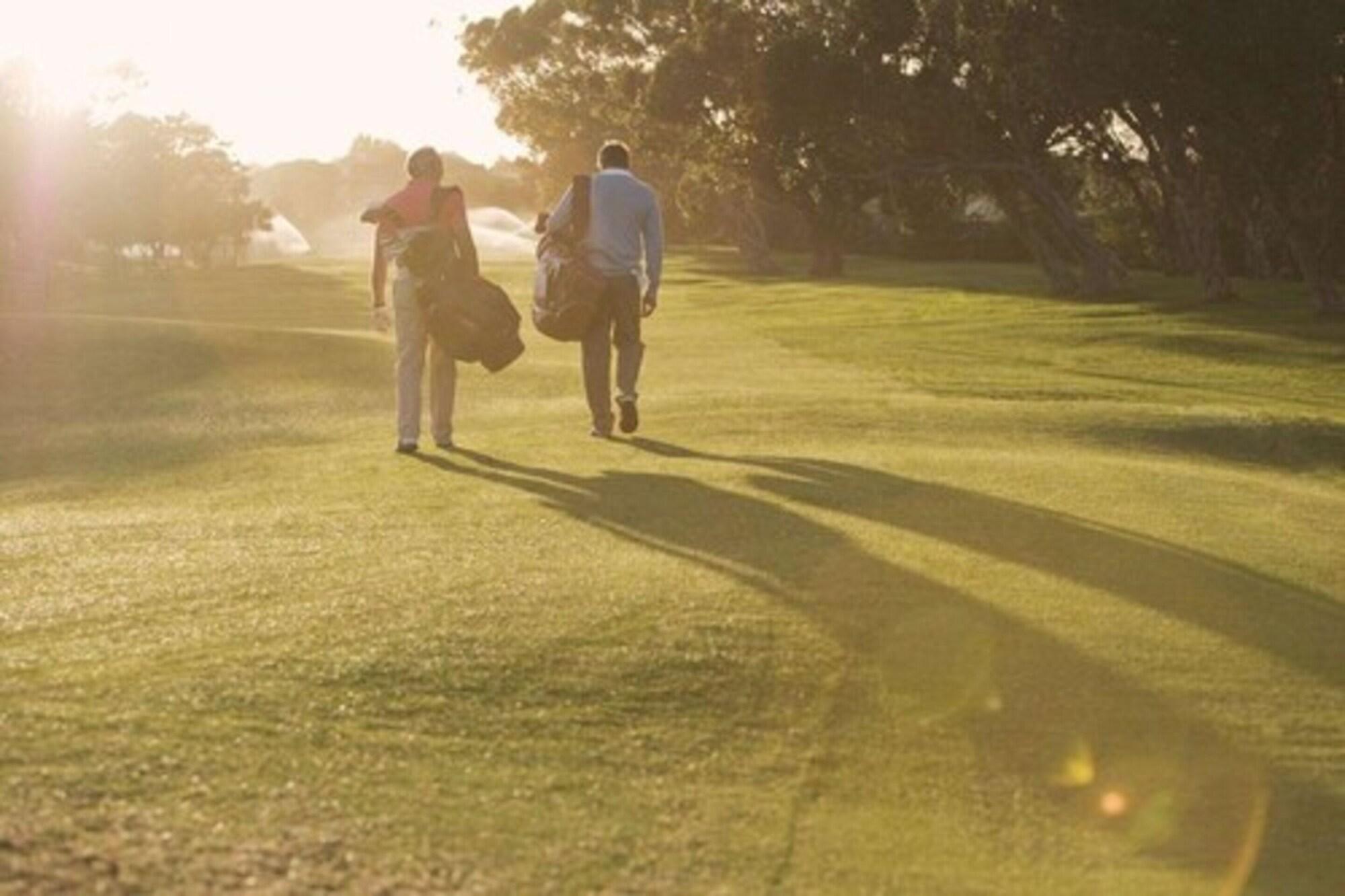 Campo de Golf Hilton Kansas City Airport