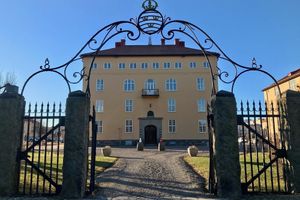 Alojamiento - Livgrenadjärmässen Hotell-Fest-Konferens