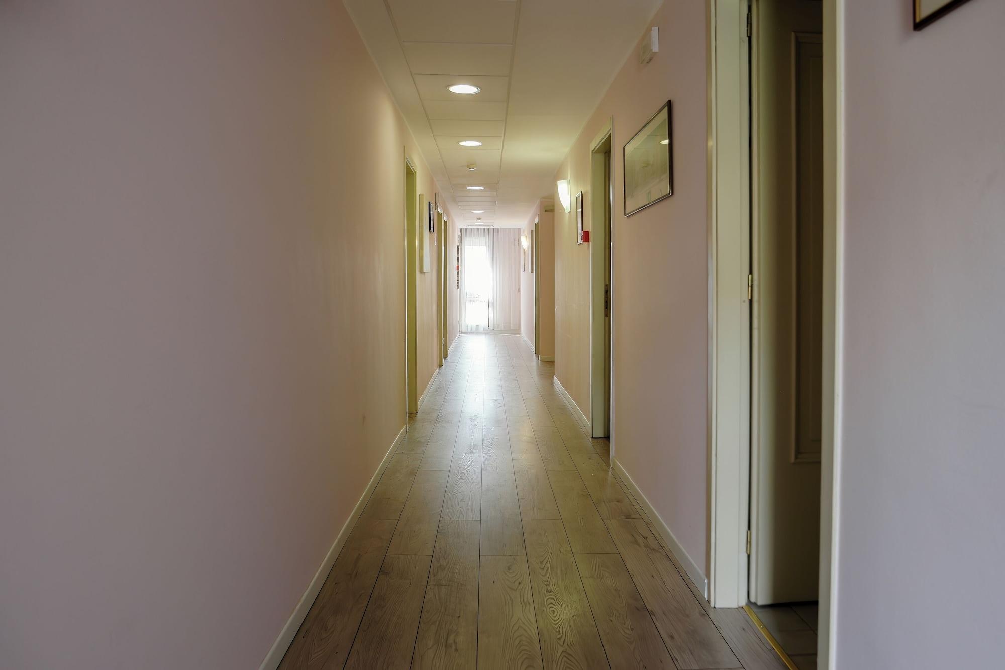 Varios Hotel Alla Giustizia