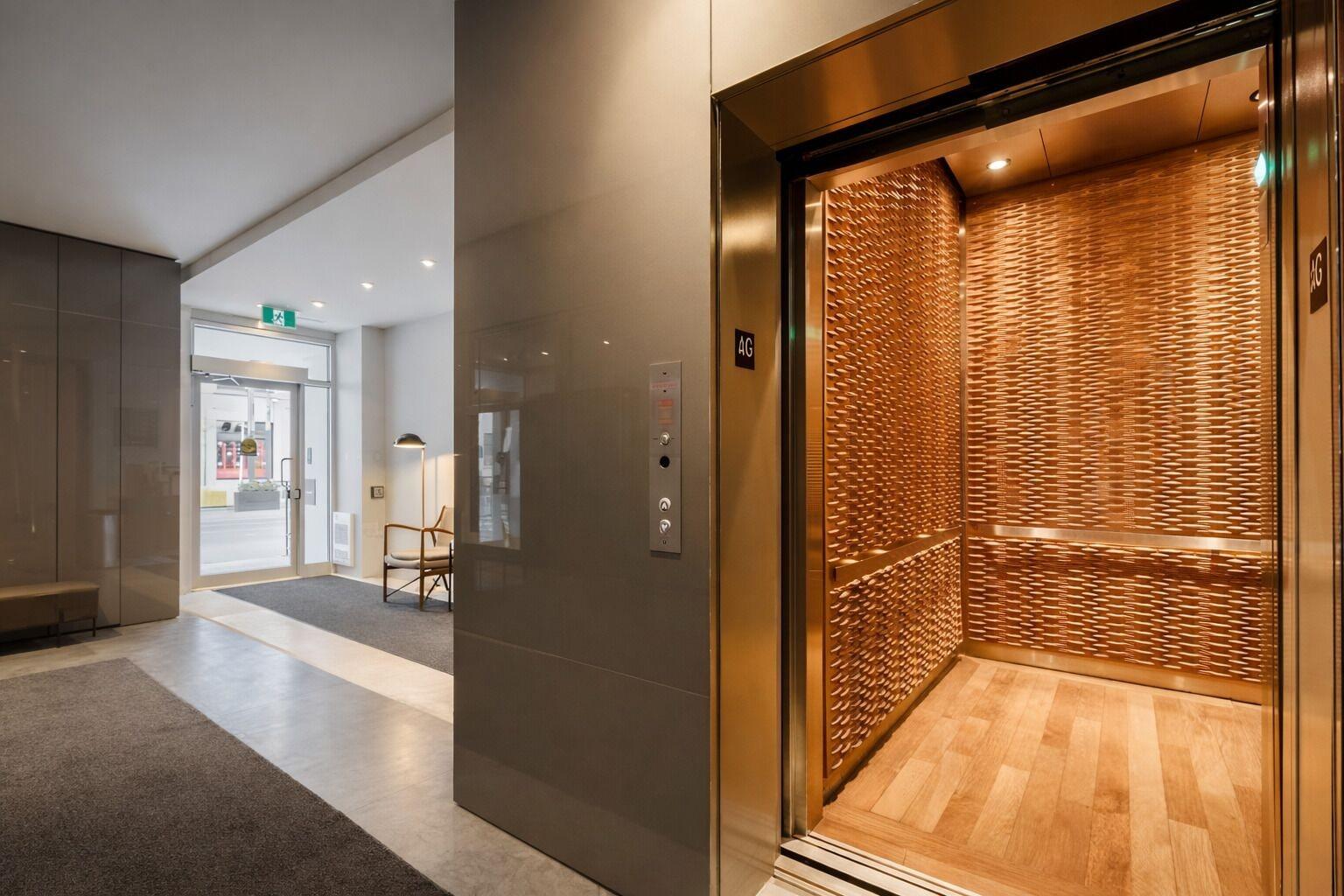 Vista Lobby Nester Finn Entertainment District