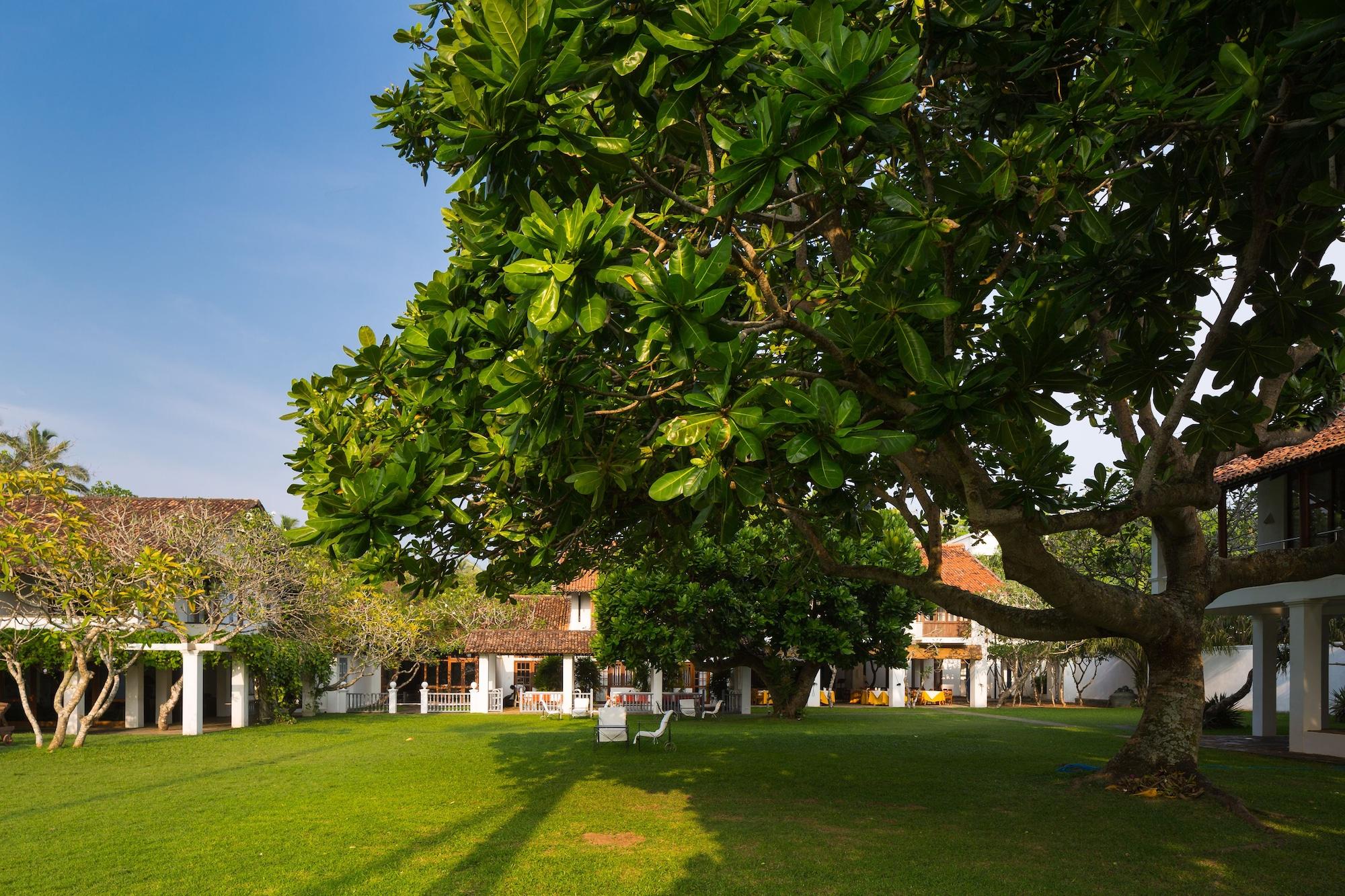 Vista Exterior Club Villa