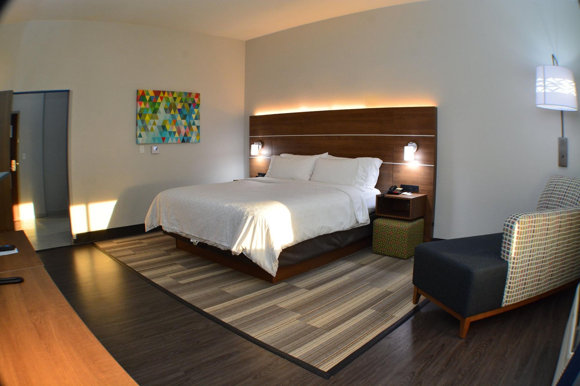 Habitación Holiday Inn Express Hotel & Suites Seguin by IHG