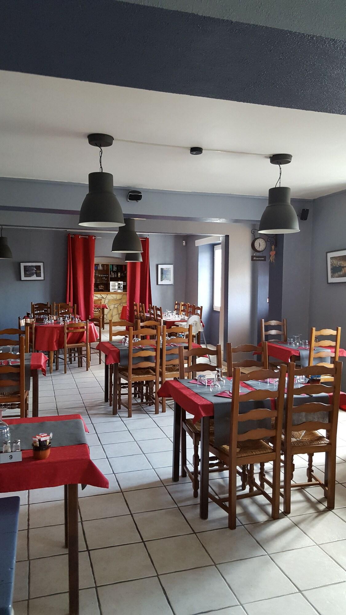 Restaurant Hotel Restaurant O Fil de L'O