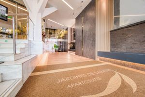 Alojamiento - Apartosuites Jardines de Sabatini