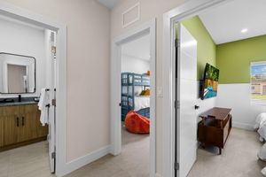 Alquiler Vacacional - Luxury 4BR Family Retreat w/ Pool, Outdoor Kitchen & Modern Lounge