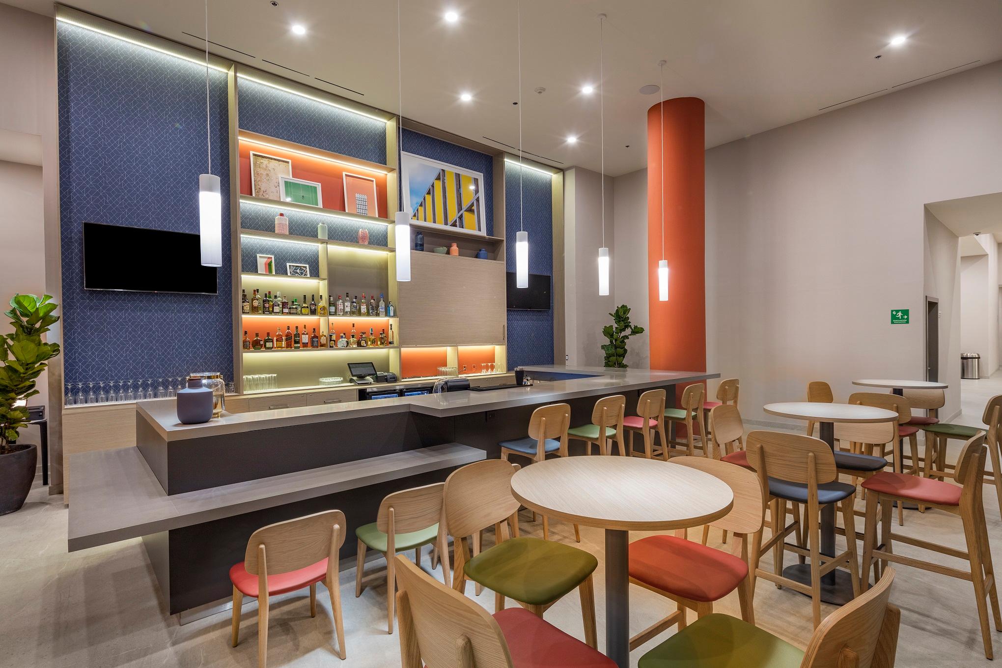 Restaurant Holiday Inn & Suites Aguascalientes