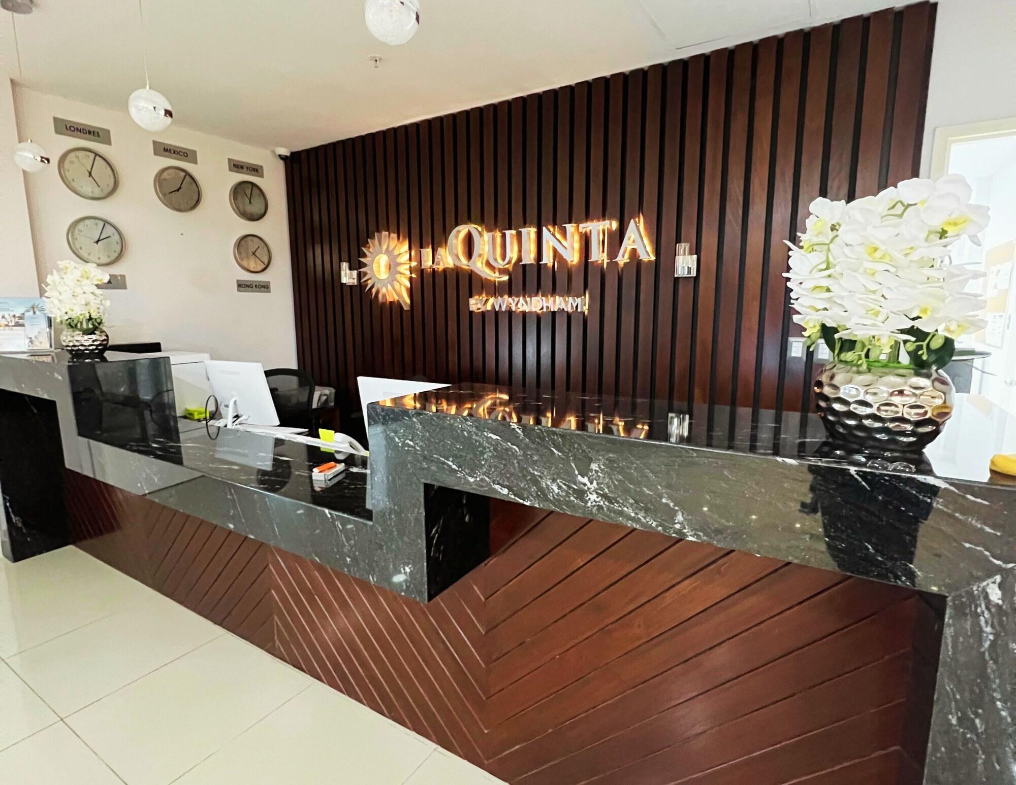 Vista Lobby La Quinta by Wyndham Reynosa