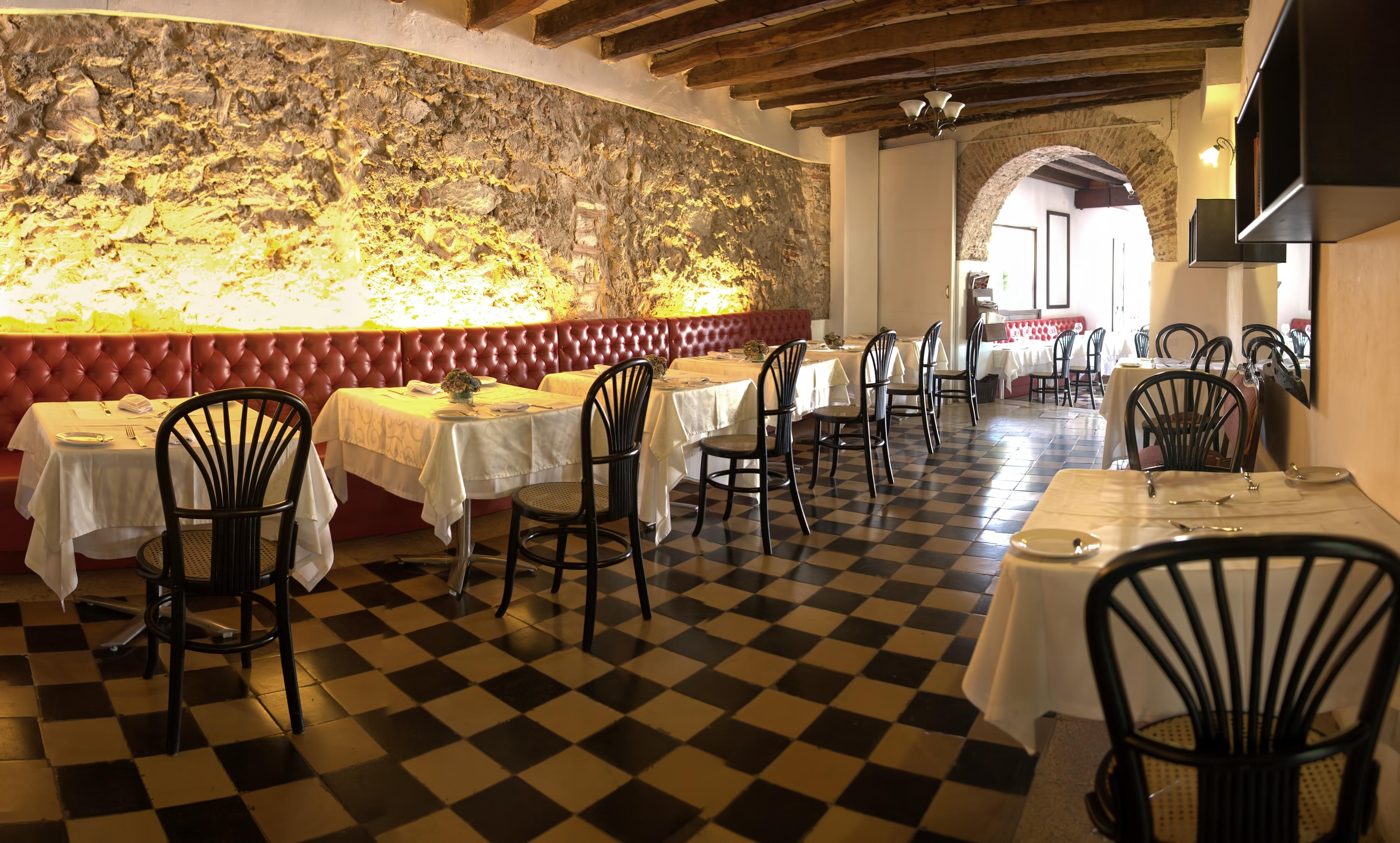 Bar/Salón Hotel Monterrey