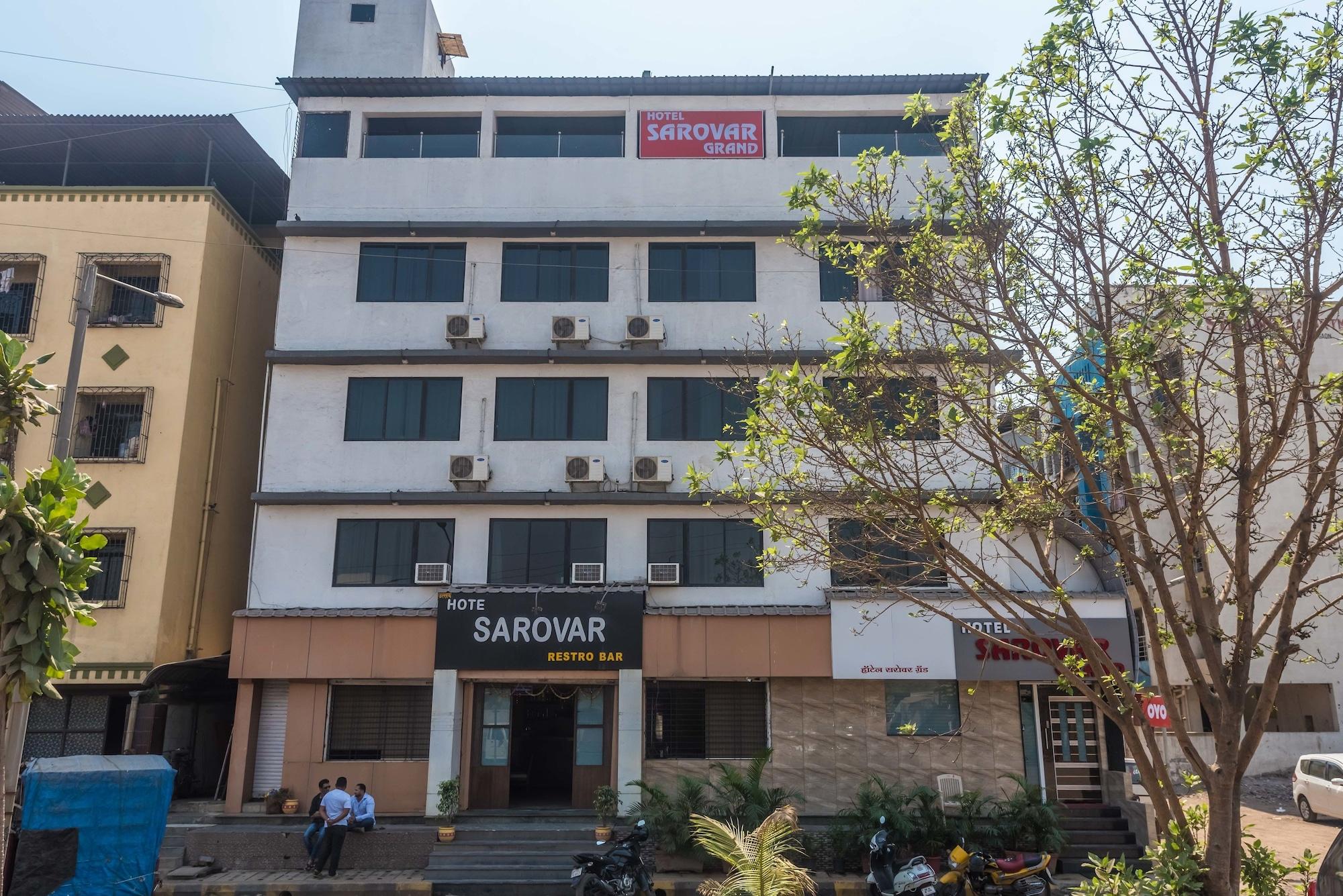 Varios OYO 7727 Hotel Sarovar Grand