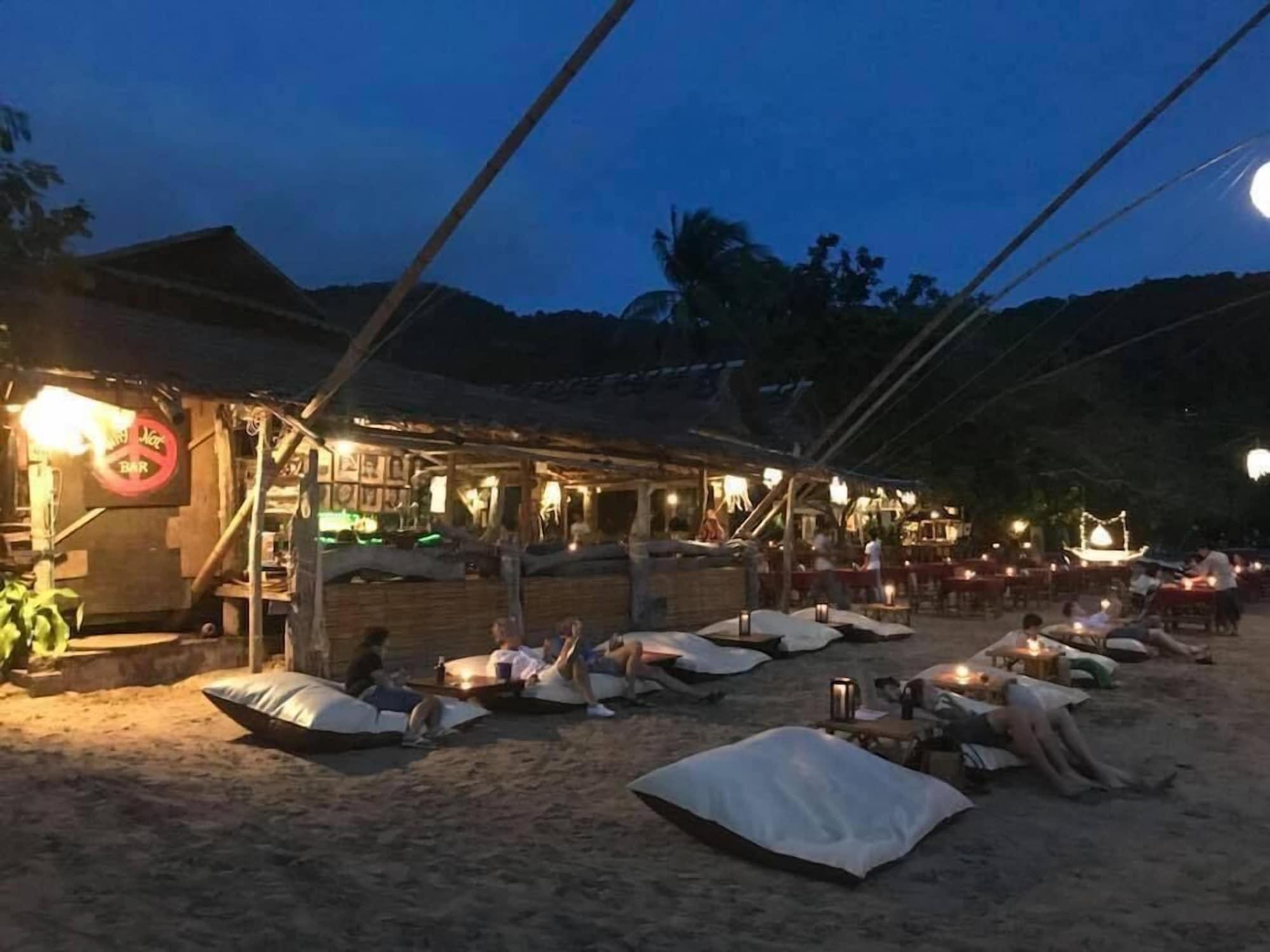 Bar/Salón Kantiang Bay View Resort