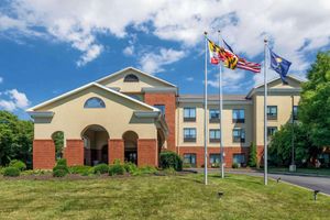 Alojamiento - Comfort Inn & Suites Chestertown
