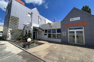 Alojamiento - Brit Hotel Le Vesoul