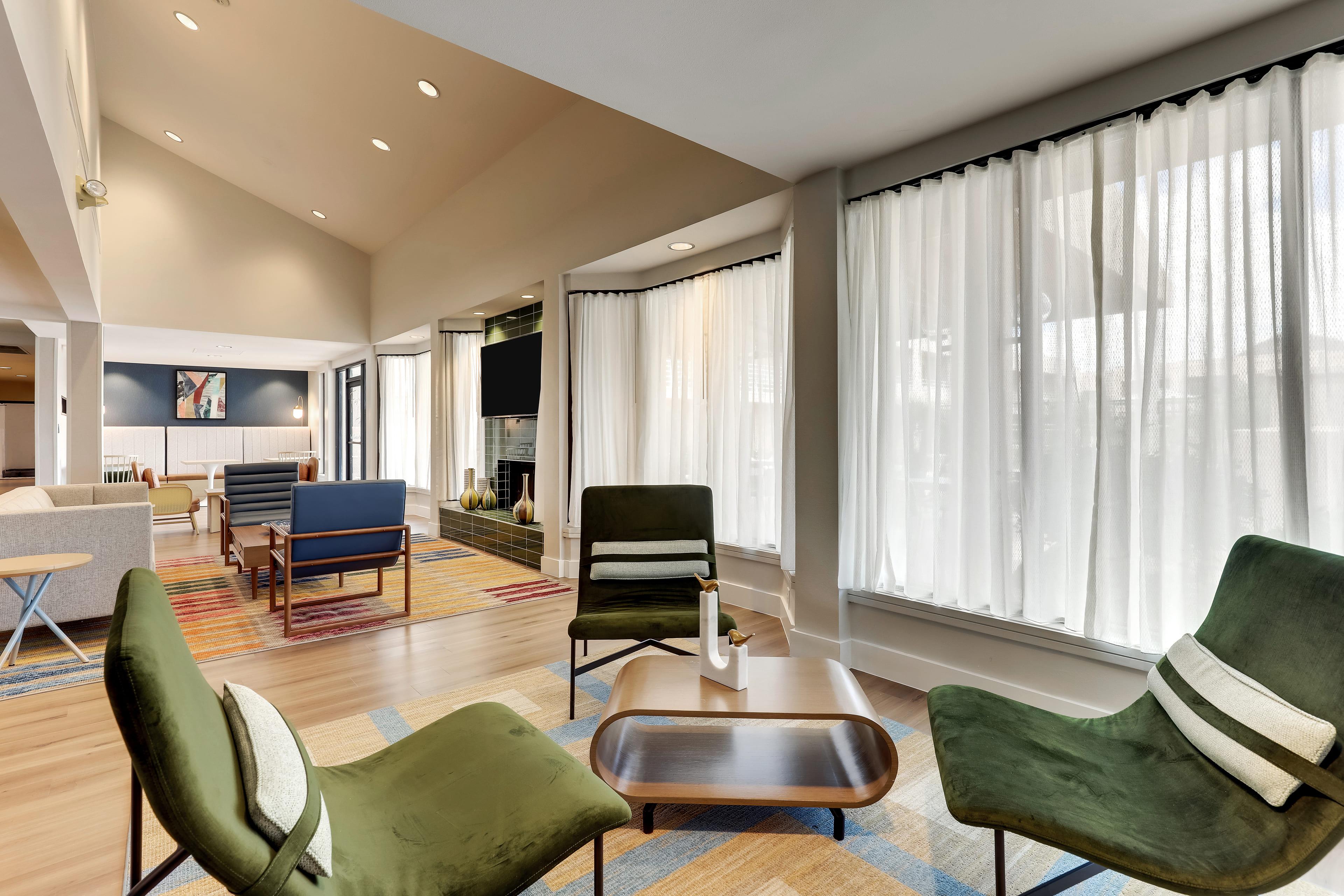 Vista Lobby Sonesta Select Scottsdale at Mayo Clinic Campus