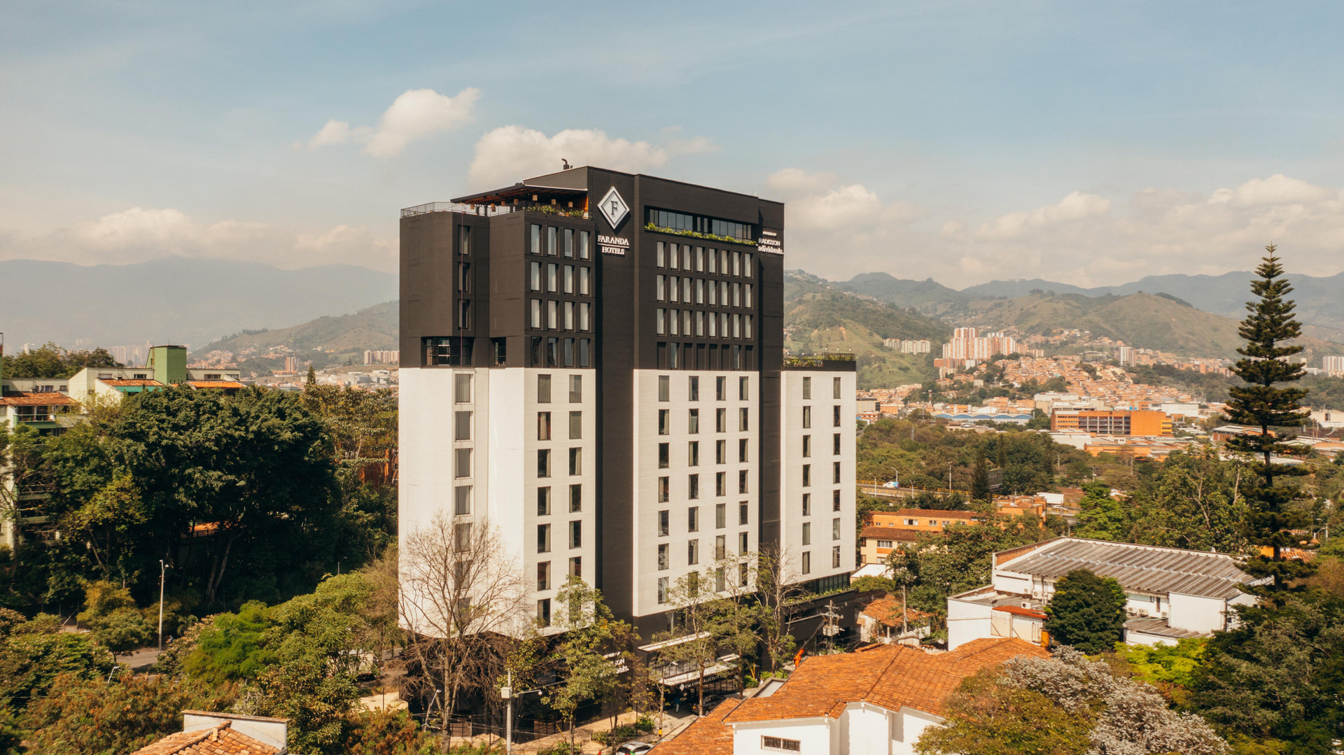 Vista Exterior Faranda Collection Medellin, a Member of Radisson Individuals