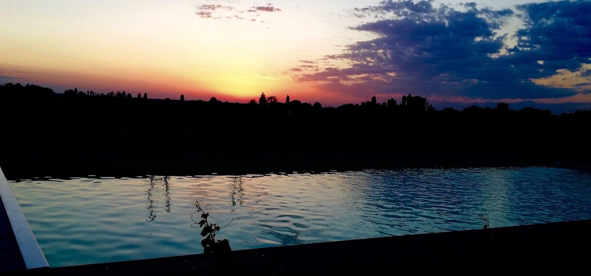 Vista Piscina Chateau Trillon