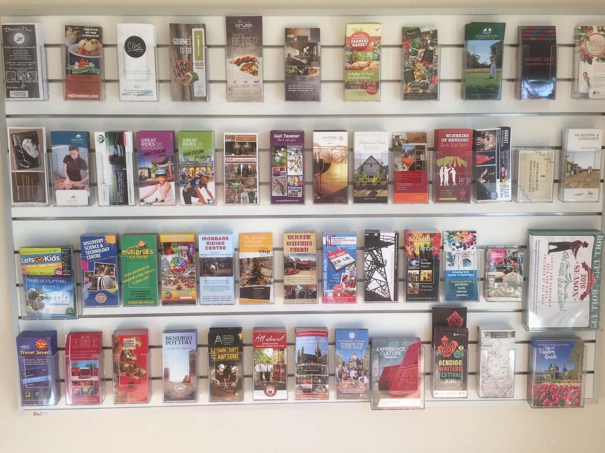 Vista Lobby Tea House Motor Inn