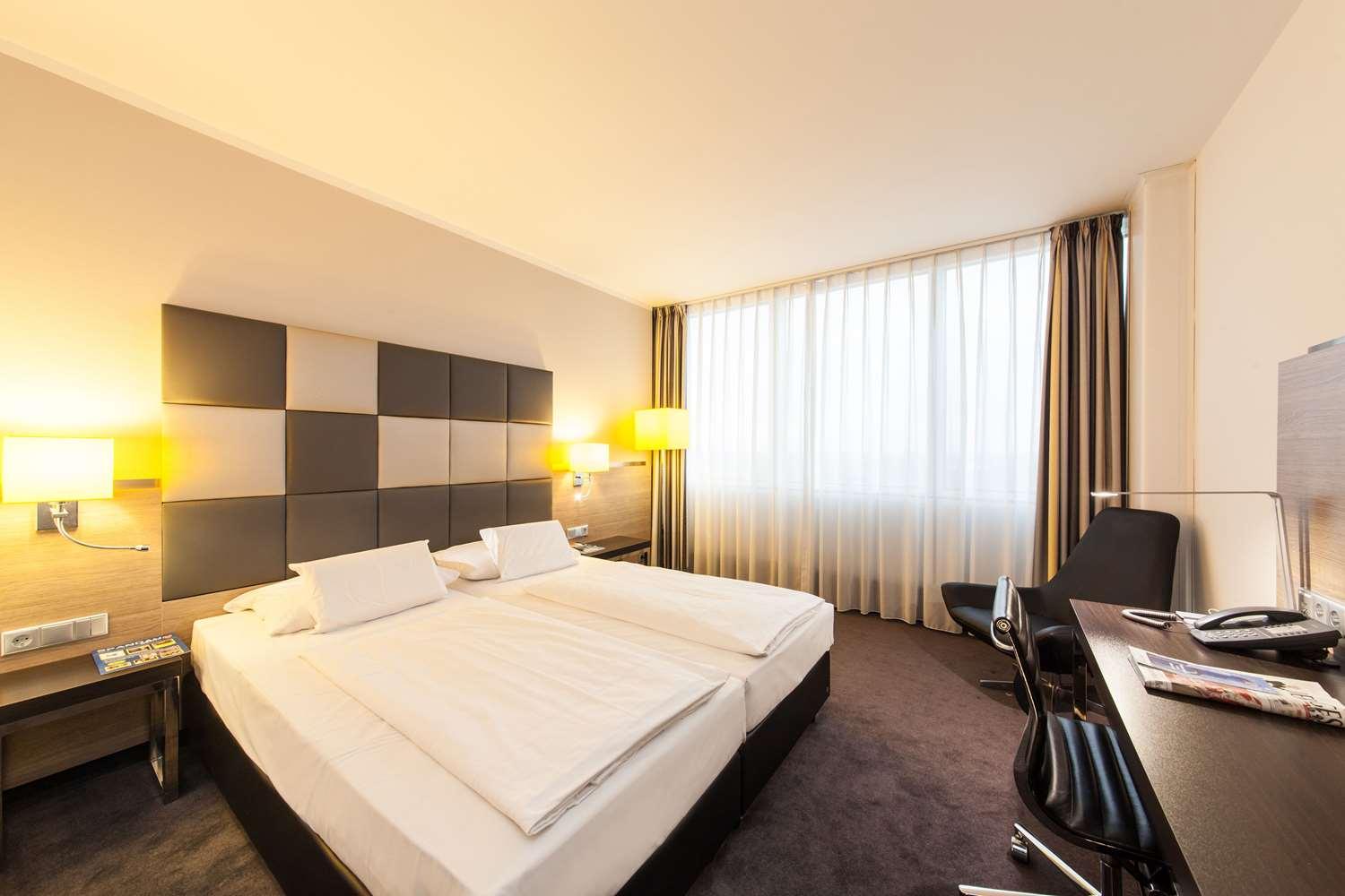 Hotel Novum Winters Hotel Berlin Im Spiegelturm Berlin