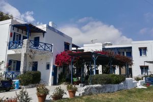 Alojamiento - Dora's Studios and Apartments