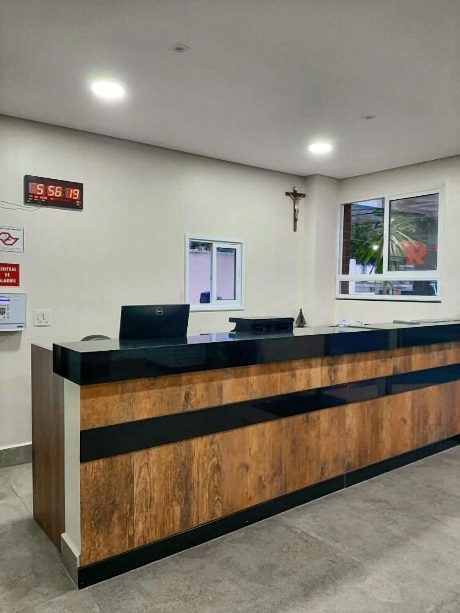 Vista Lobby Hotel Guarumar Gold LTDA