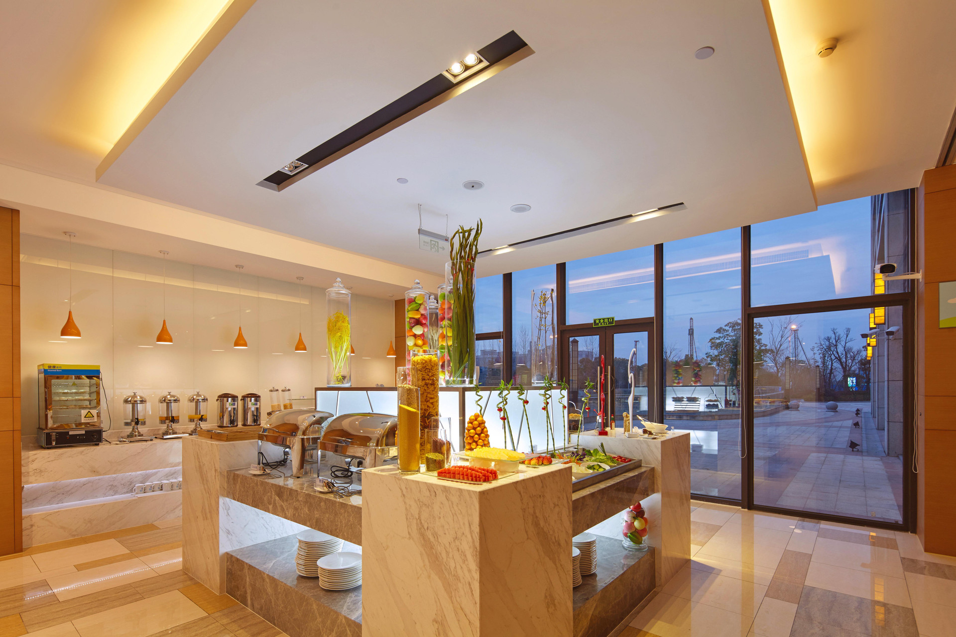 Restaurant Holiday Inn Express Shanghai Jiading Industry Park by IHG