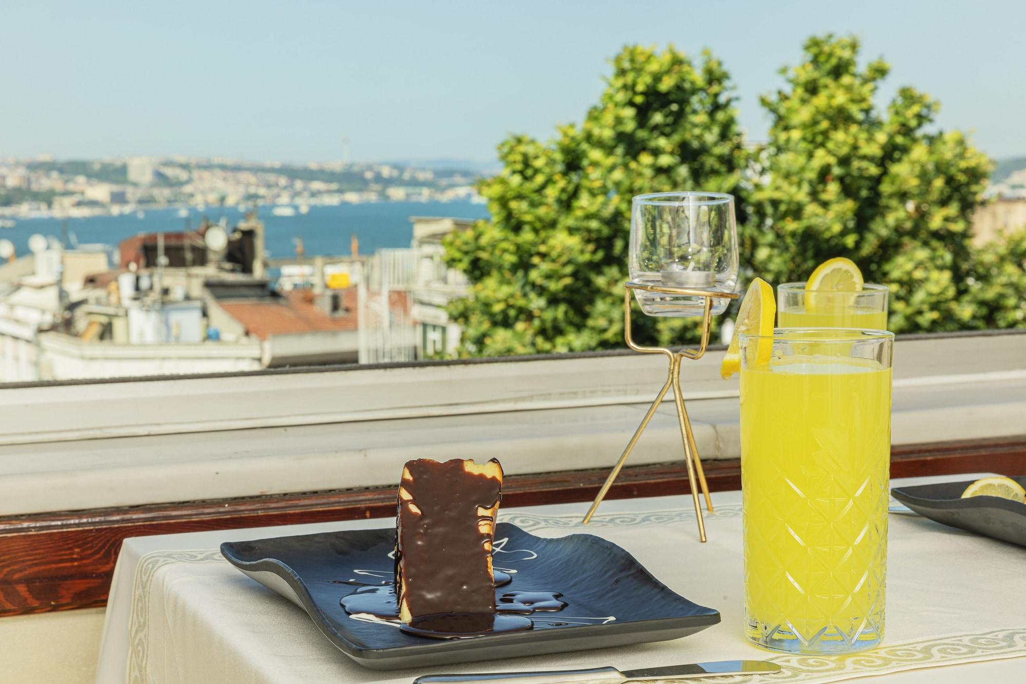 Comodidades del Alojamiento Hotel Ipek Palas