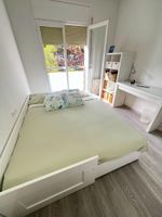 Alojamiento - Private Room in Castelldefels, a 3-minute walk from the beach