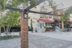 Alojamiento - The Village