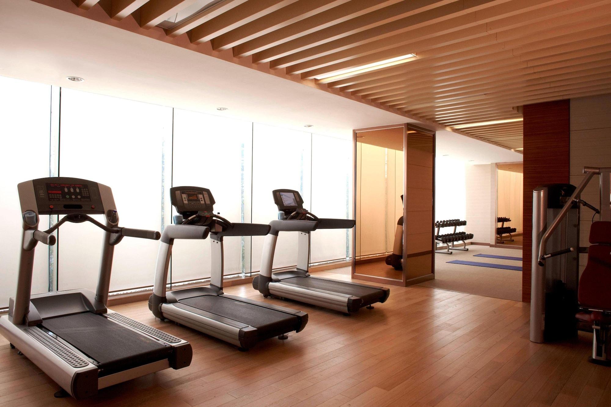 Gimnasio Courtyard by Marriott Shanghai Jiading