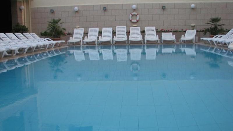 Vista Piscina Euro Club Hotel
