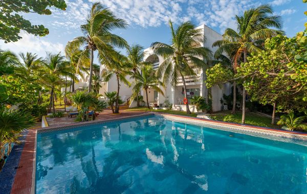 Hotel Maya Caribe Faranda Cancún - Hoteles cerca de Playa Chac Mool en Cancún